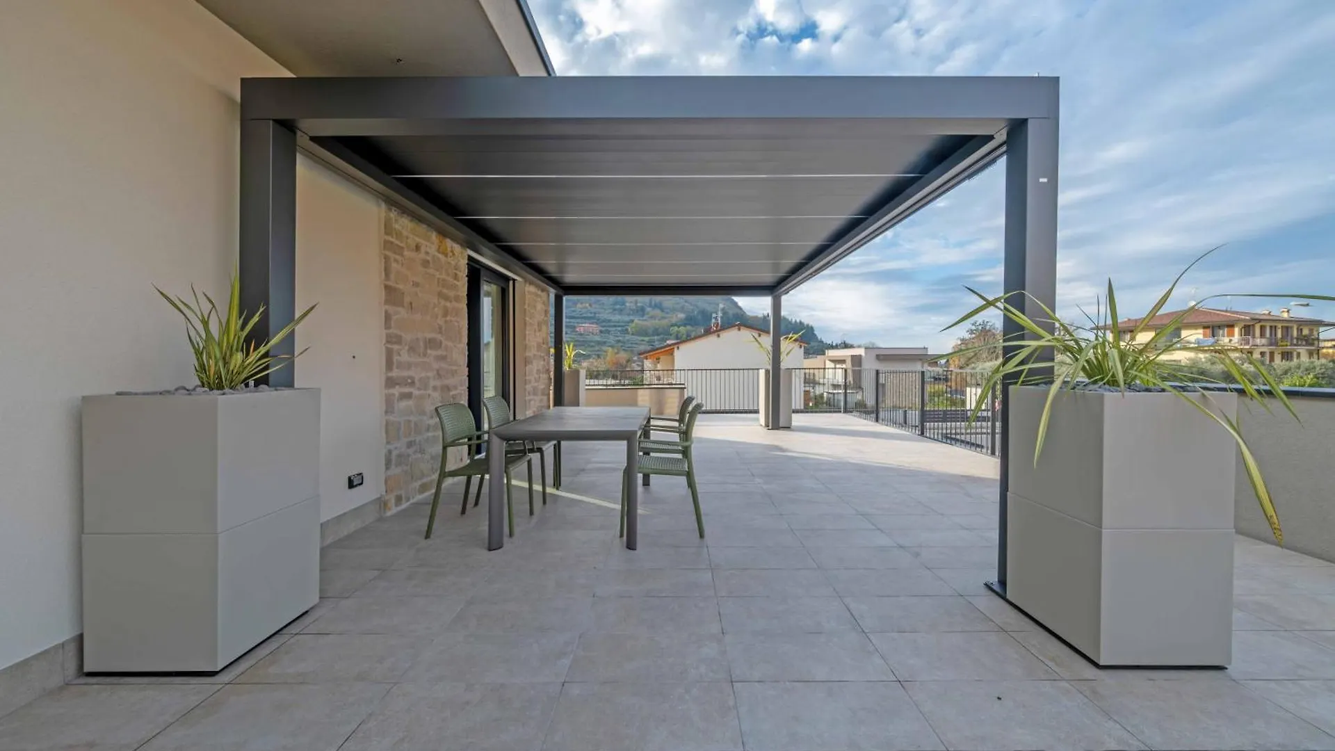 Apartmentsgarda - I Fiori D'Ulivo Διαμέρισμα Γκάρντα