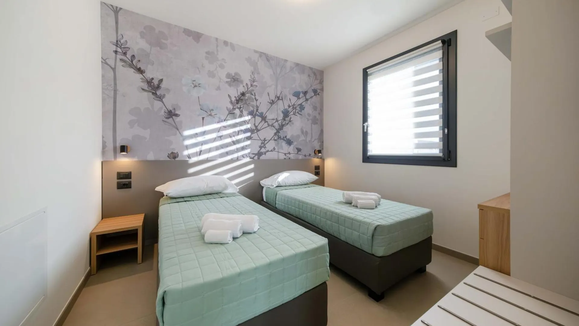 Apartmentsgarda - I Fiori D'Ulivo 0*, Garda (Verona)