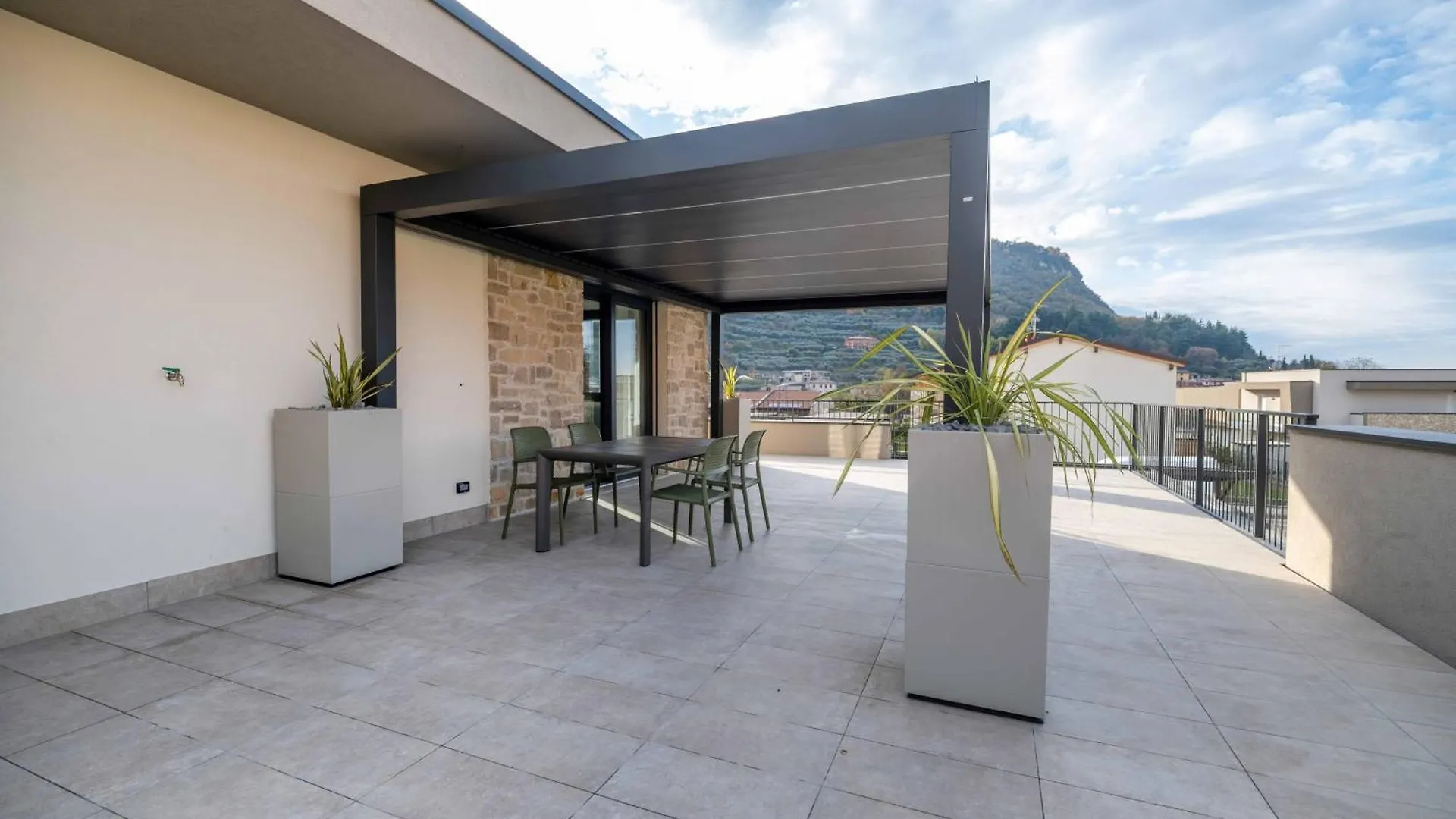 Apartmentsgarda - I Fiori D'Ulivo Garda (Verona)
